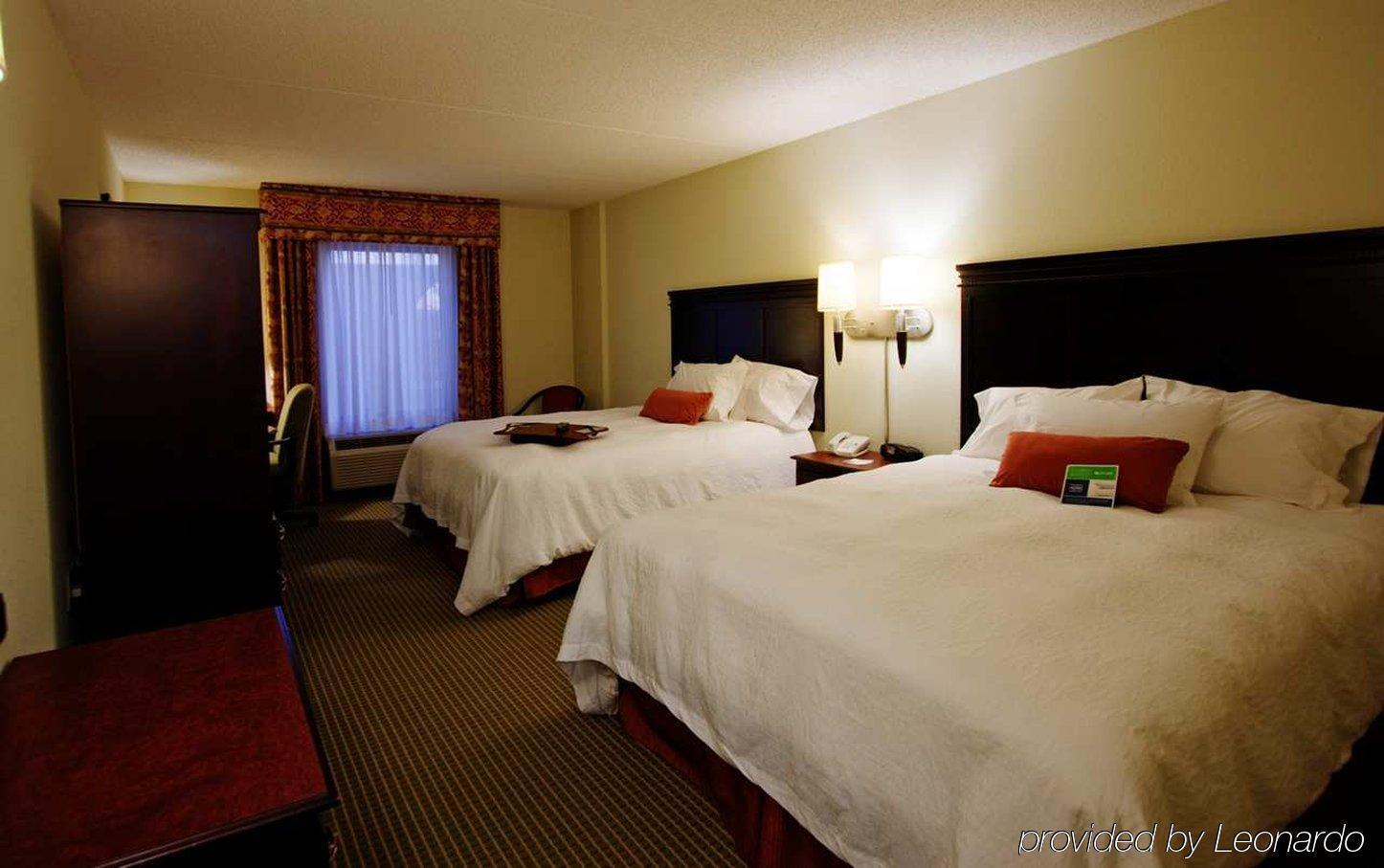 Hampton Inn Fayetteville Habitación foto