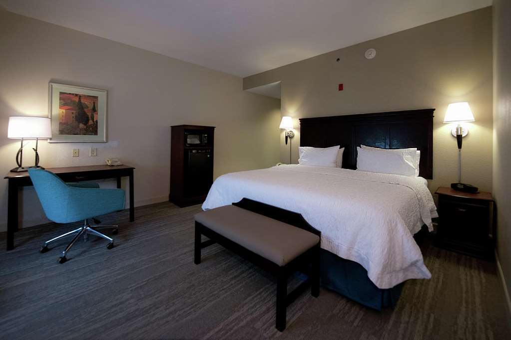 Hampton Inn Fayetteville Habitación foto